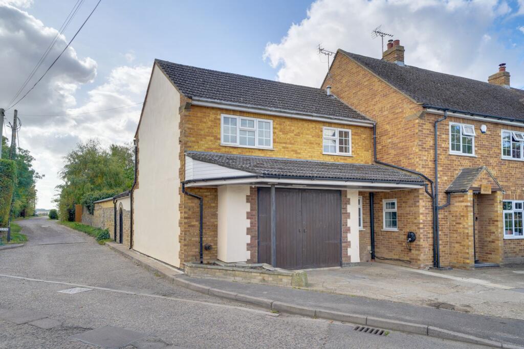 Main image of property: The Forge, Church Street, SG8
