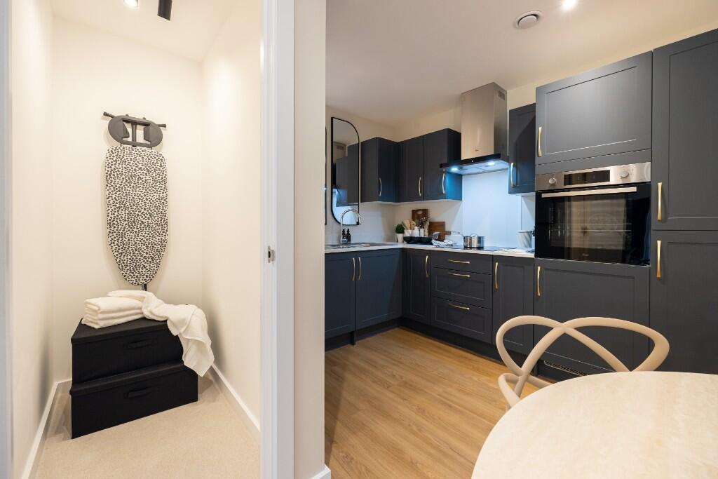 Apartment in Manchester - View 5