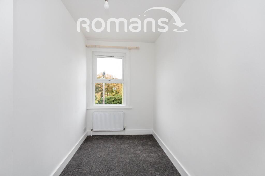 Apartment in Guildford - View 5