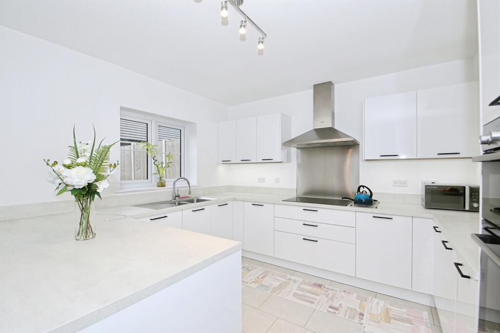 House in Peterborough, City of Peterborough - View 4