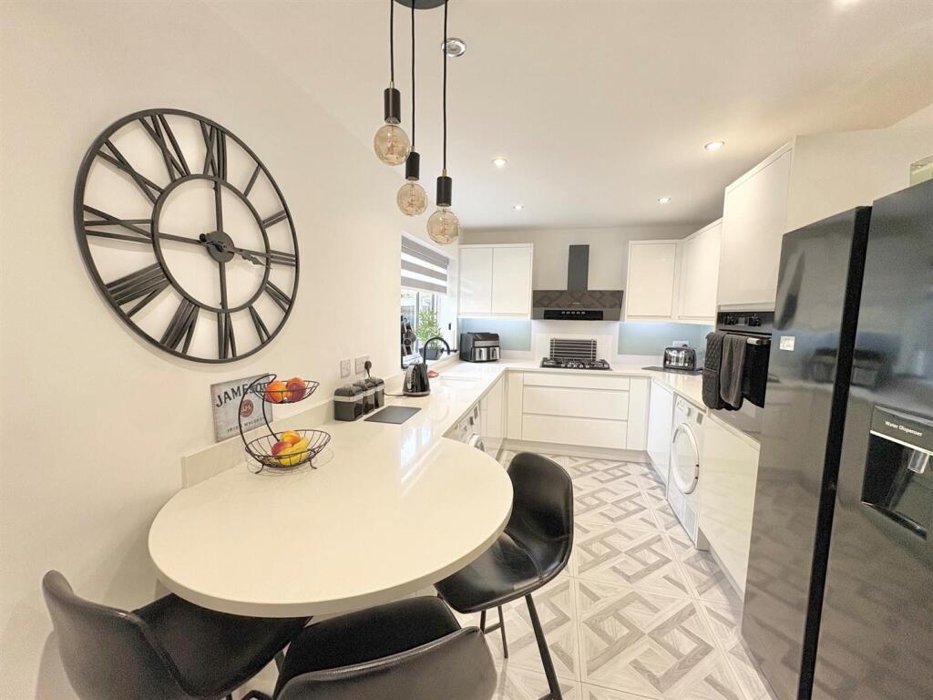 House in Warrington, Lowton - View 5