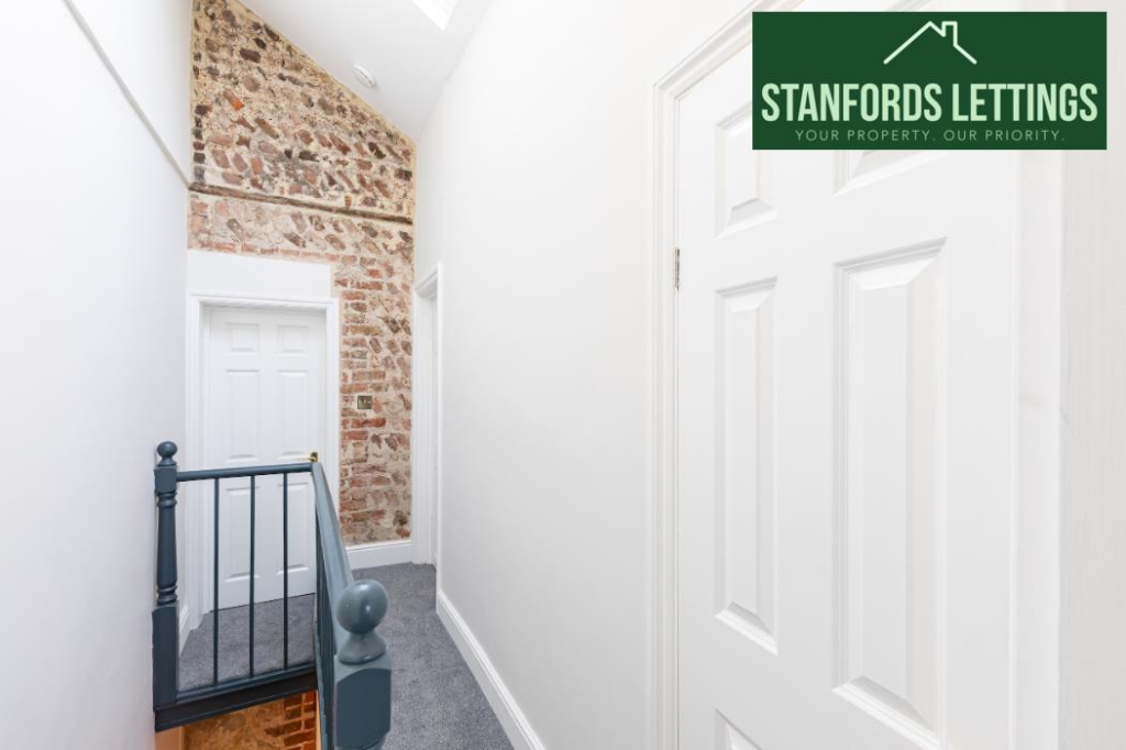 5 bedroom town house for rent