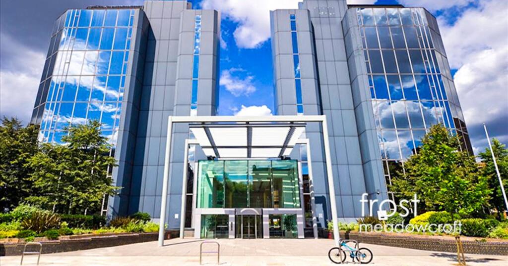 Main image of property: 72 Hammersmith Road, Hammersmith, W14 8TH