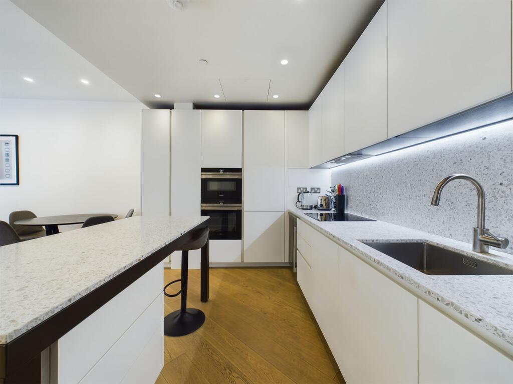 Apartment in London - View 4