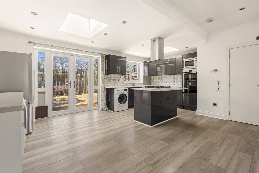 Main image of property: Groom Crescent, SW18