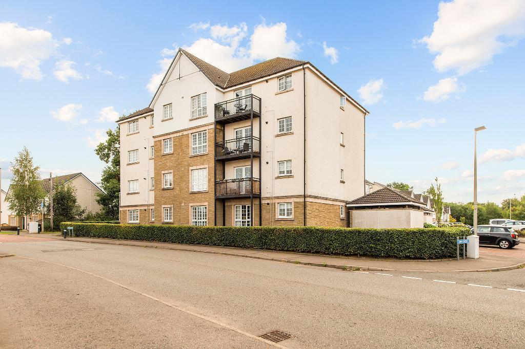 Main image of property: Crown Crescent, Kinnaird, Larbert, FK5 4XQ