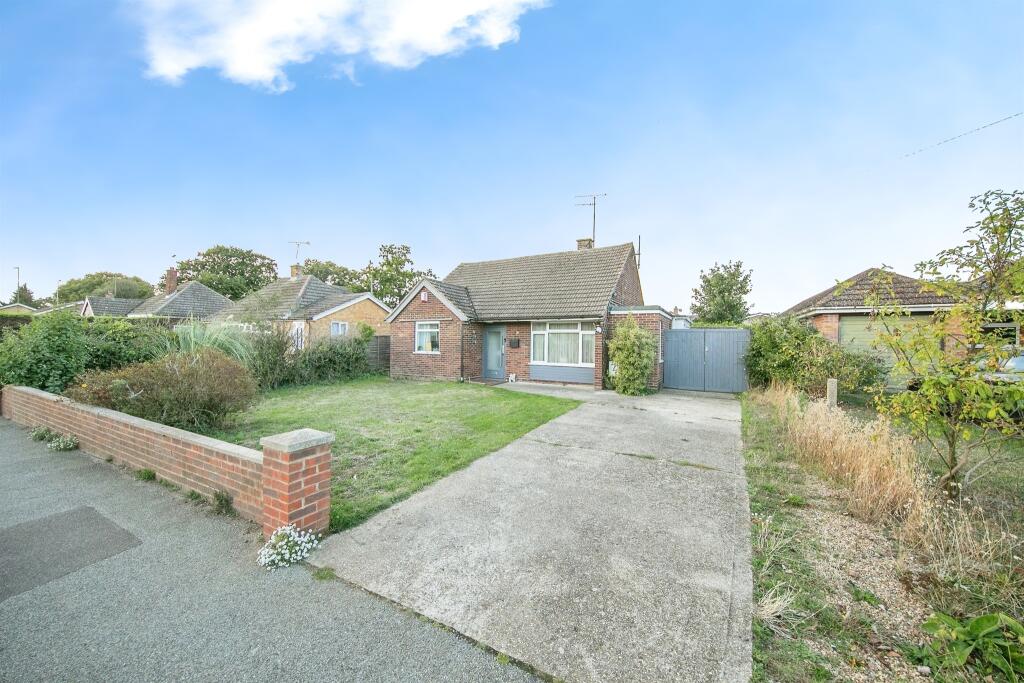 Main image of property: Penzance Road, Kesgrave, Ipswich