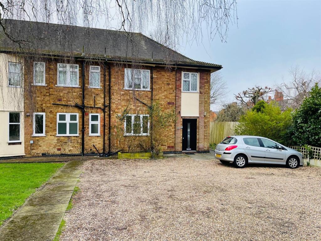 Main image of property: London Road, Stoneygate