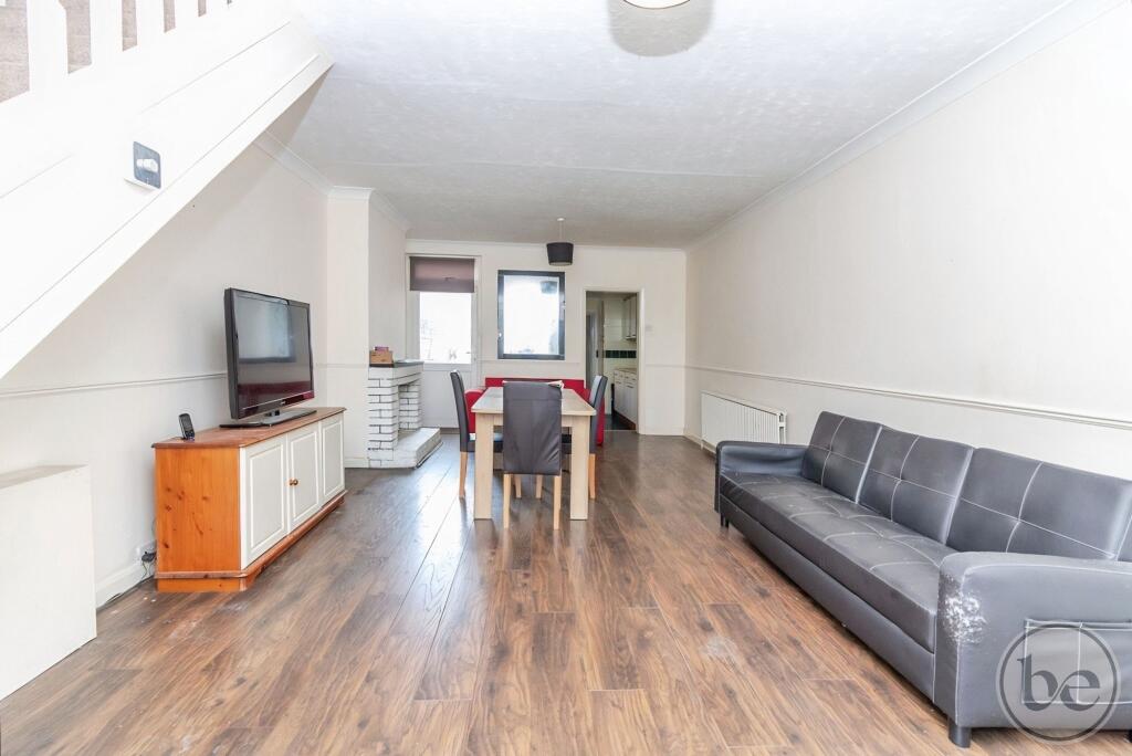 House in Reading, Dee Park - View 4