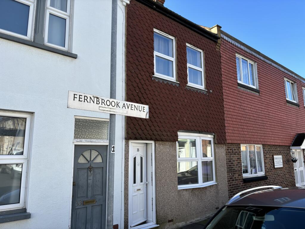 Main image of property: Fernbrook House, Fernbrook Avenue, Southend-on-sea