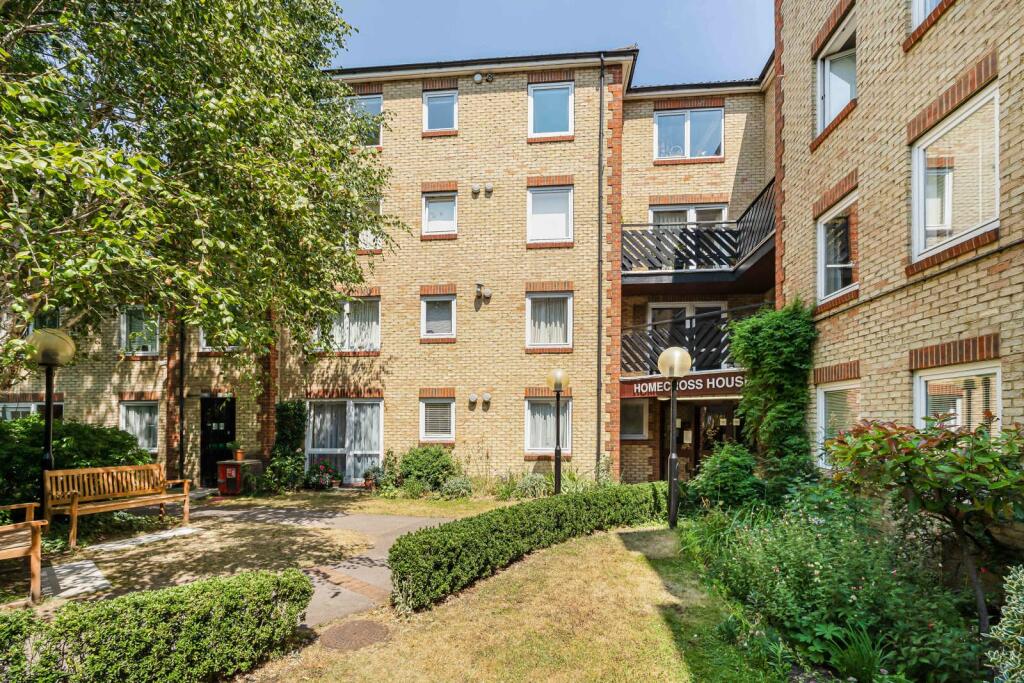 Main image of property: Fishers Lane, London, W4