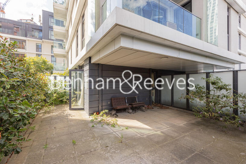 Studio flat for rent