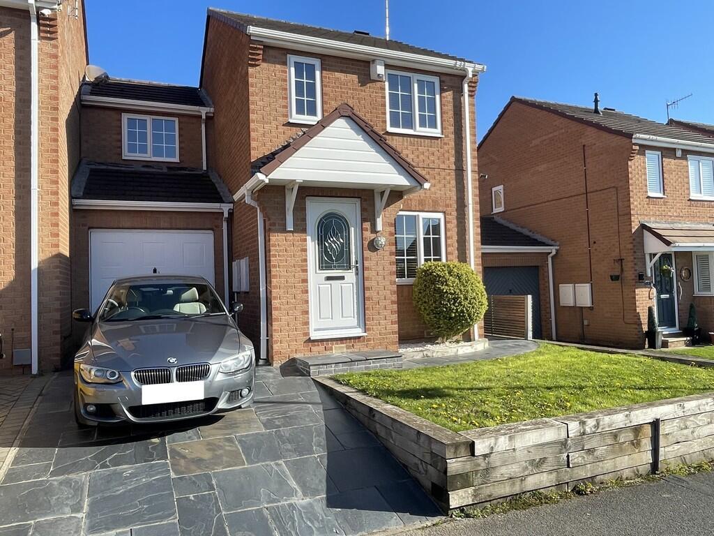 Main image of property: Lady Croft Lane, Hemingfield