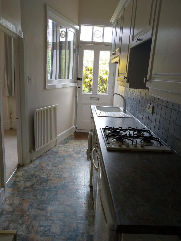 Apartment in Sandhurst - View 4