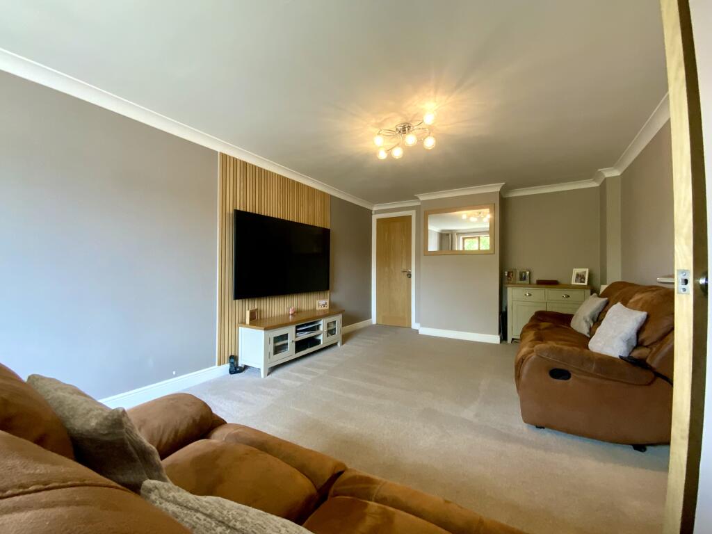 Additional image 9 of Hartlebury Close, Redditch, B98