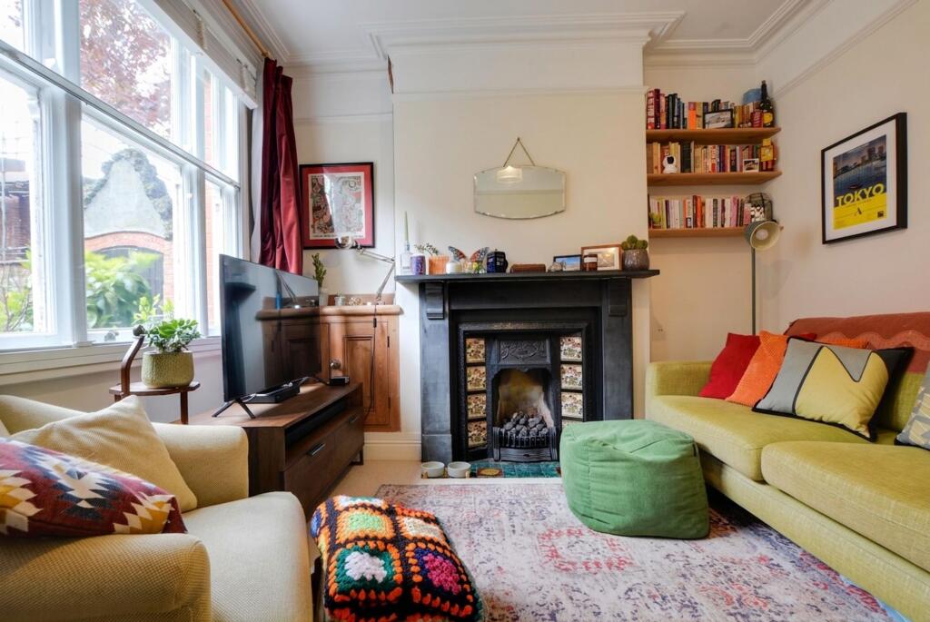 Main image of property: Oxford Avenue, Off London Road, Leicester