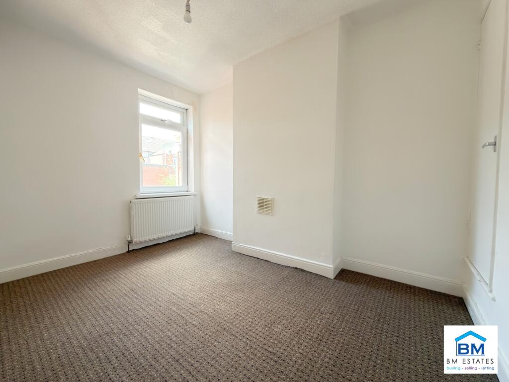 House in Leicester, City of Leicester - More