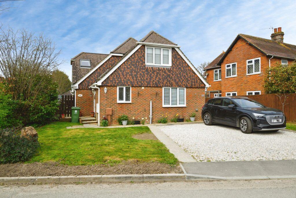 Main image of property: Old Street, Fareham, PO14 3HQ