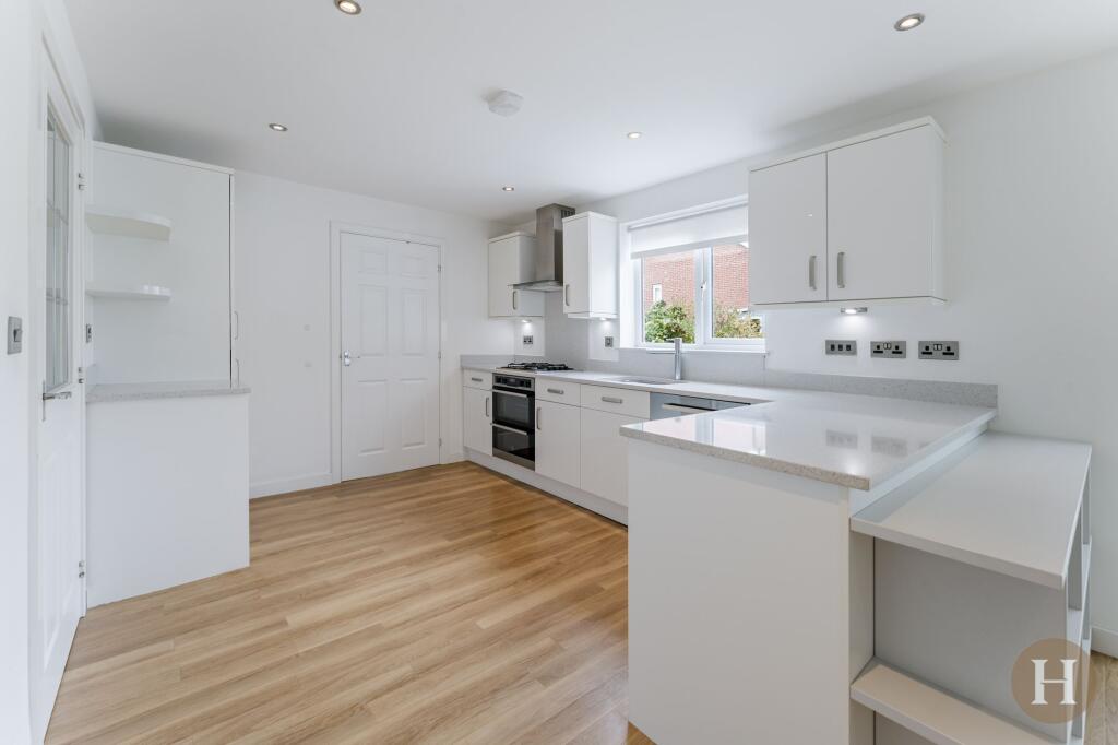 House in Birmingham, West Midlands - View 2