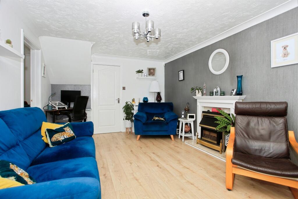House in Peterborough, City of Peterborough - View 4