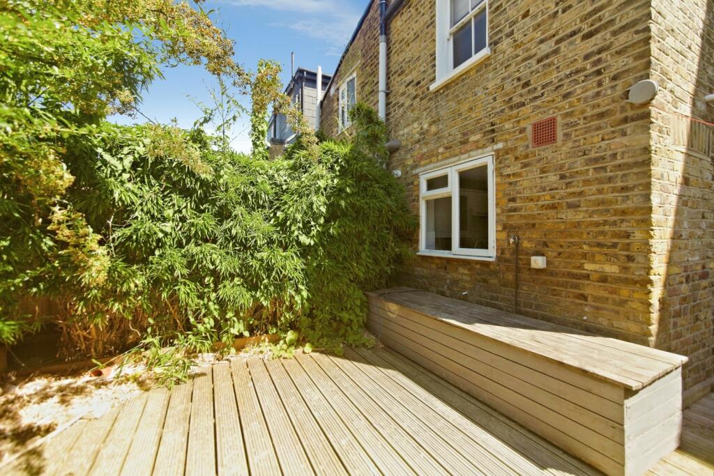 Main image of property: Landells Road, London, SE22
