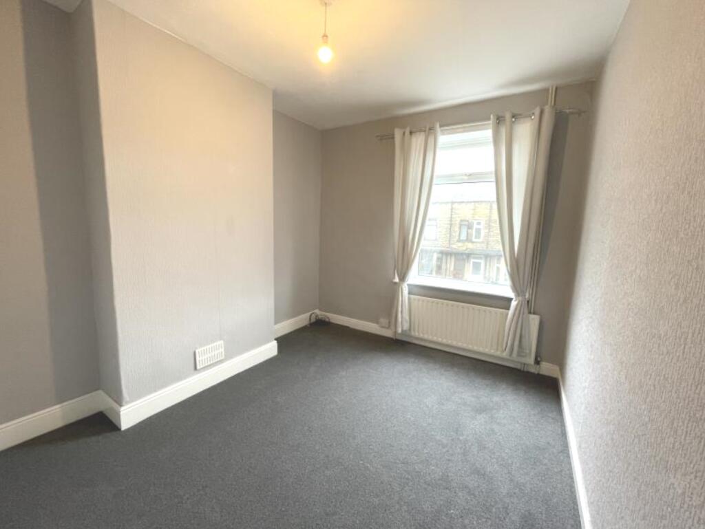 Additional image 4 of Malsis Road, Keighley