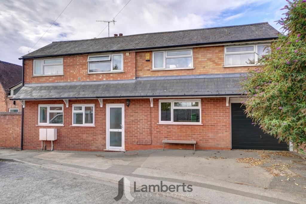 Main image of property: School Road, Evesham, WR11