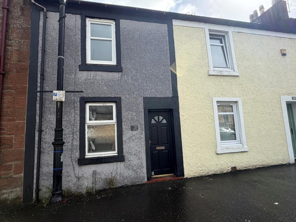 Main image of property: High Street, Stewarton, KA3 5BP