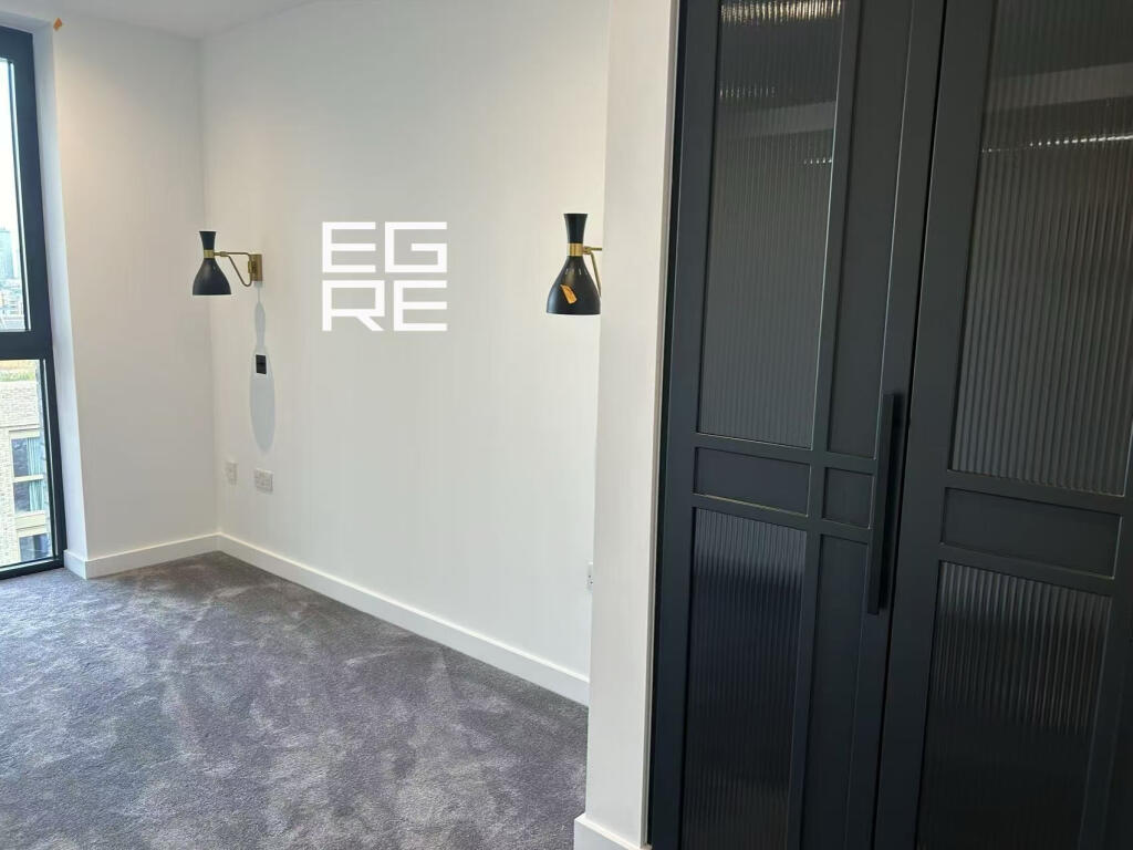 Apartment in London - View 2