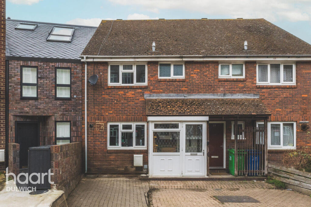 Main image of property: Radnor Road, London