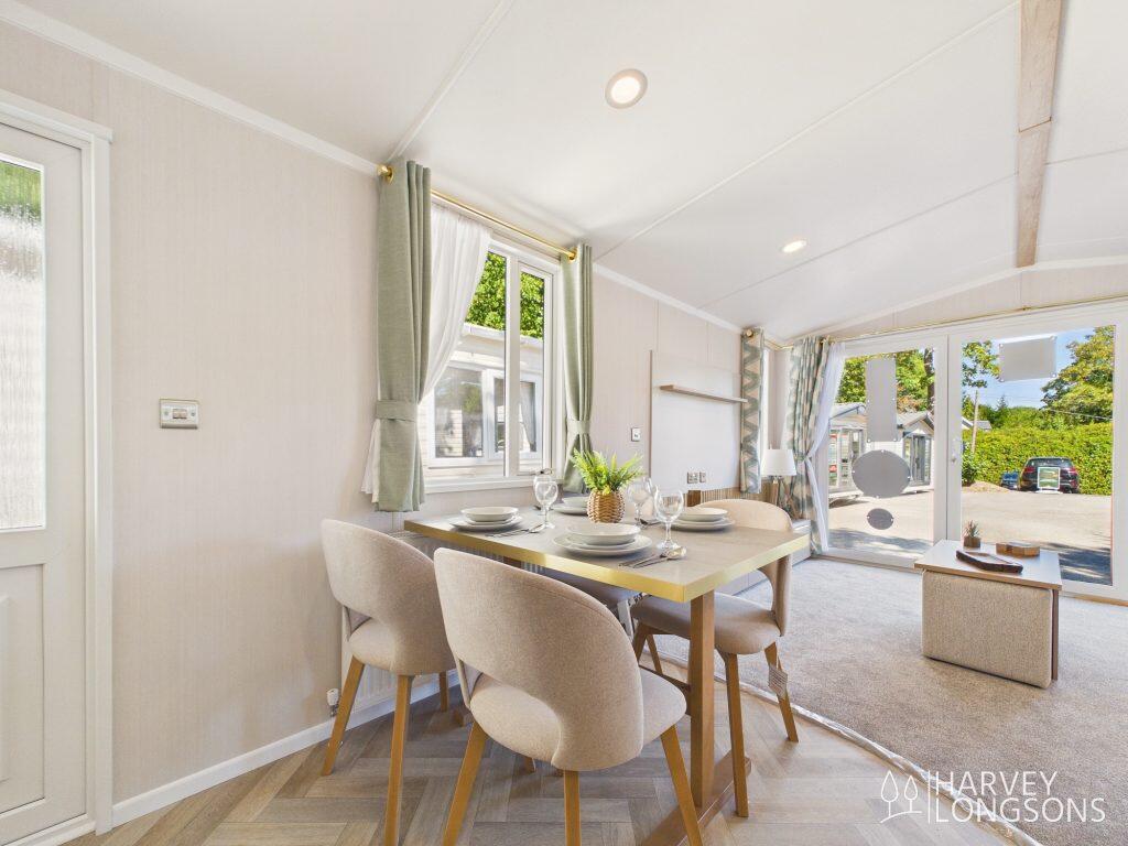 House in Tonbridge - View 4