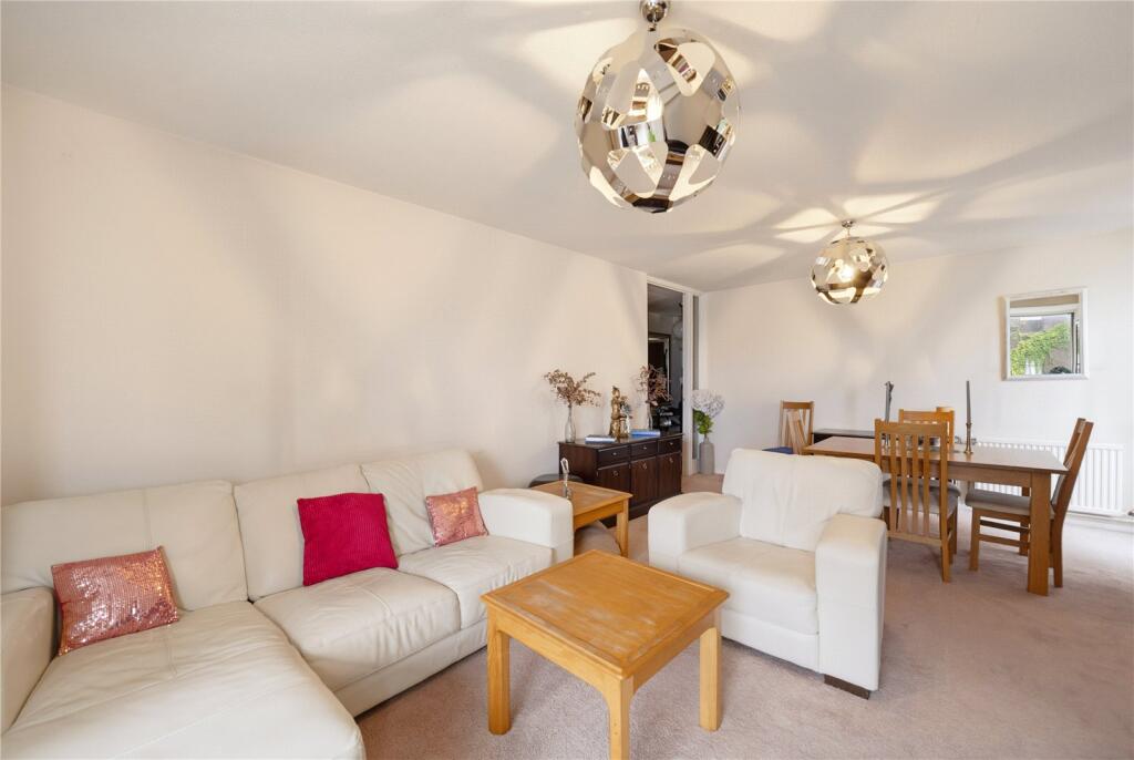 Apartment in London - View 2