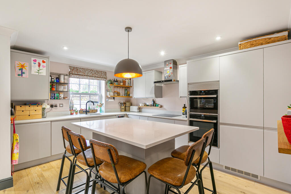 Additional image 7 of Danesbury Park, North Ride, Welwyn, AL6