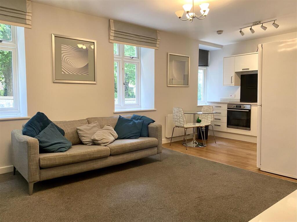 Apartment in Bristol, Old Market, St Paul's - View 2