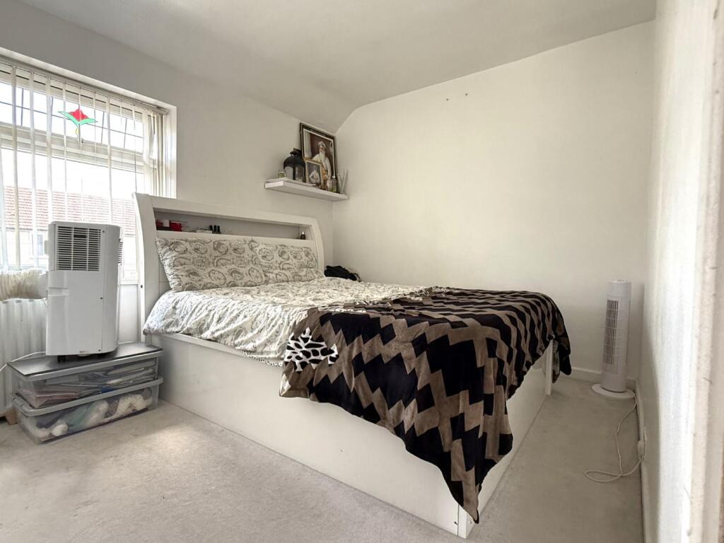 House in Romford - View 5