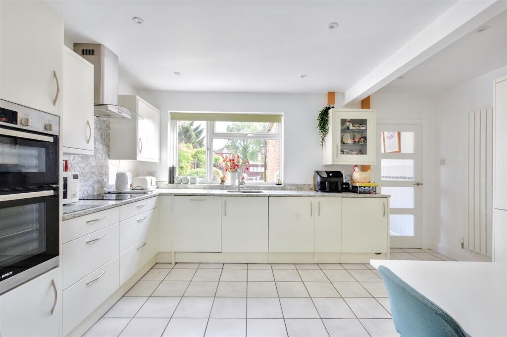 House in Nottingham, Trowell - View 4
