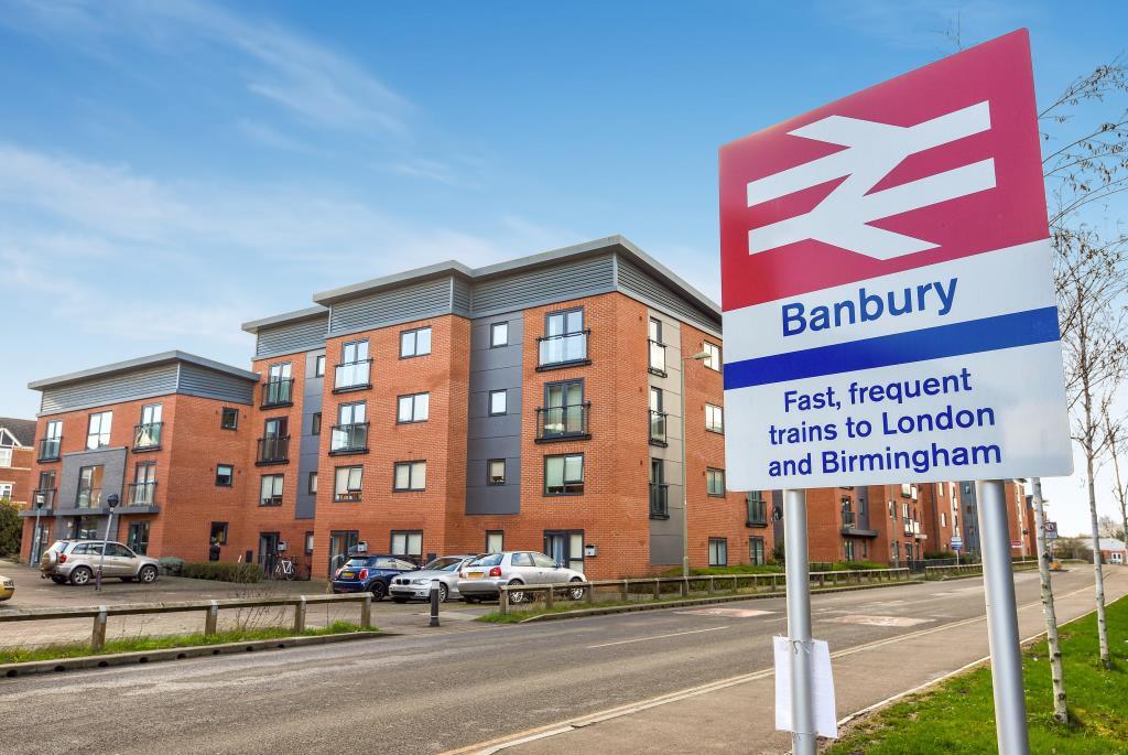 Main image of property: Banbury, Oxfordshire, OX16