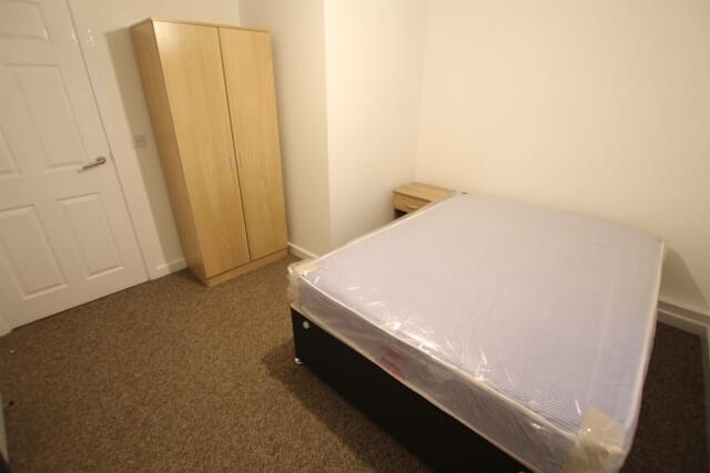 Apartment in Liverpool - View 4