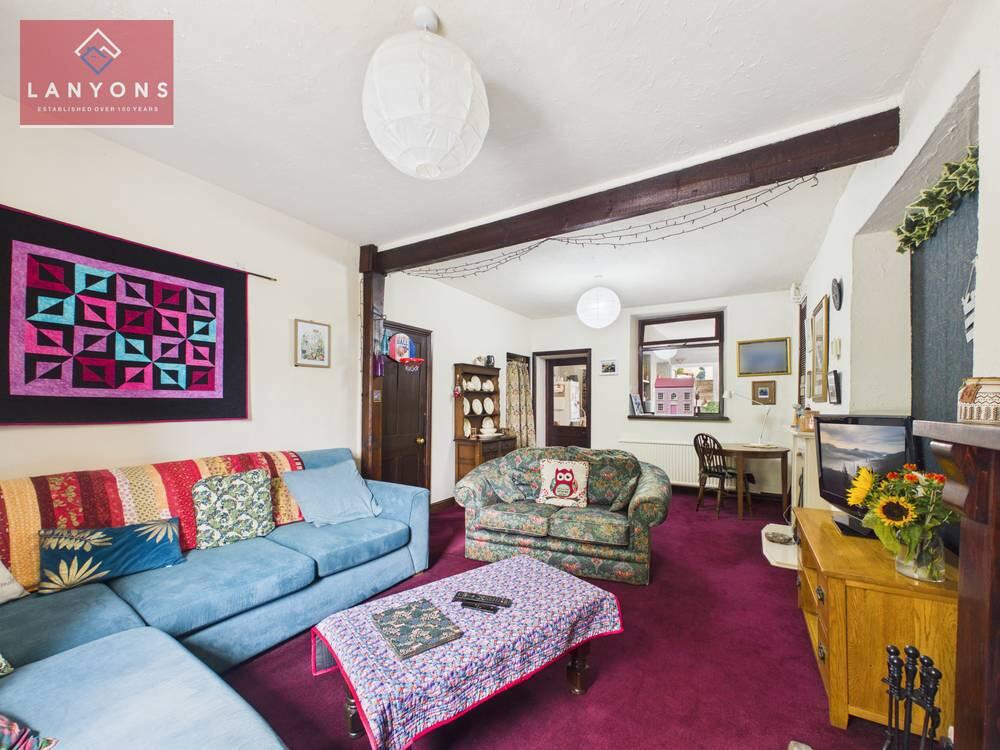 House in Cardiff, Porth - View 2