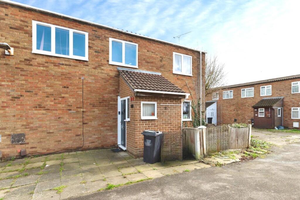 Main image of property: Wythefield, Basildon, Essex, SS13