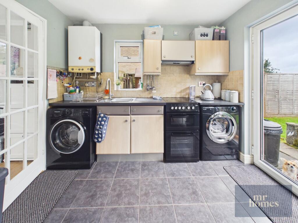 House in Cardiff, Ely - View 3