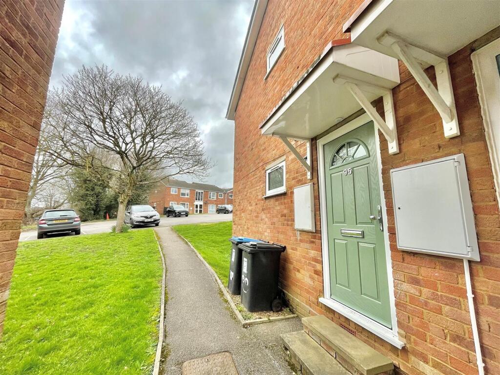 Main image of property: Chiltern Park Avenue, Berkhamsted