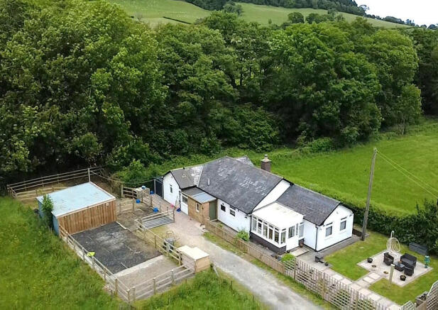 Delightful Detached Bungalow