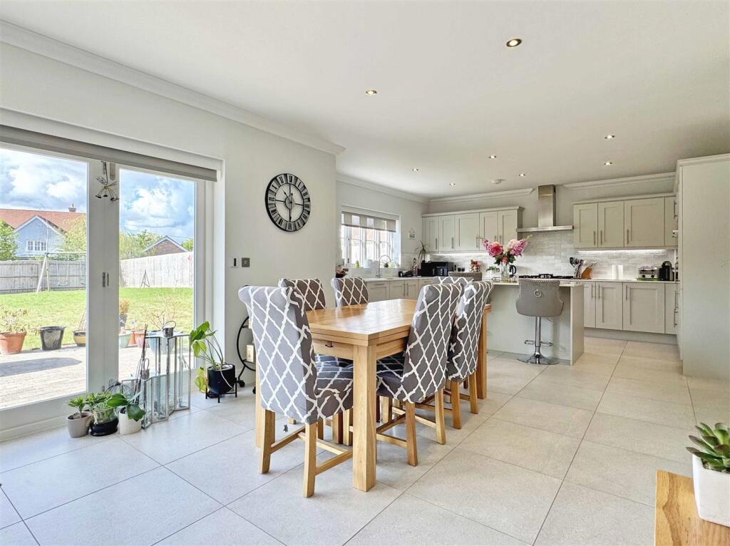 House in Chelmsford - More