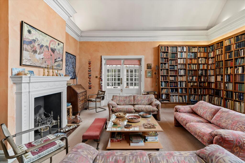 Apartment in London - View 5