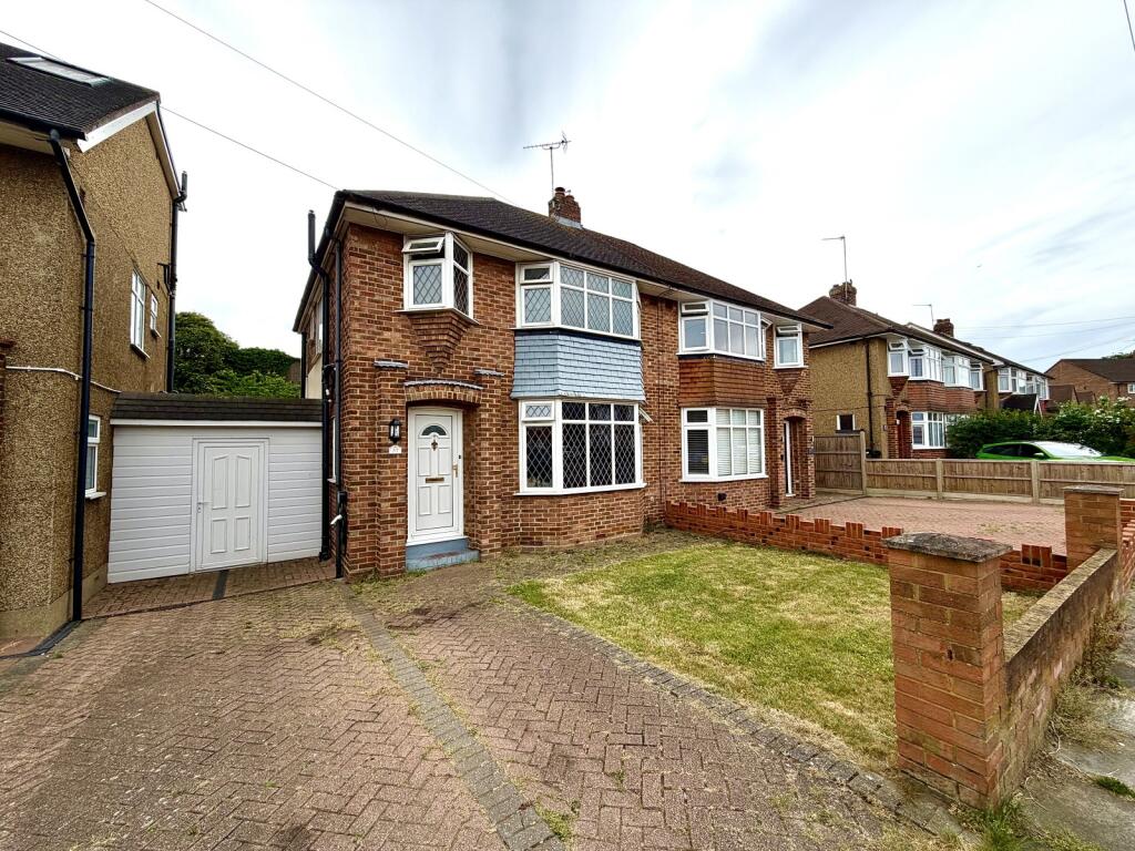 Main image of property: Station Road, Chessington, Surrey. KT9 1AX