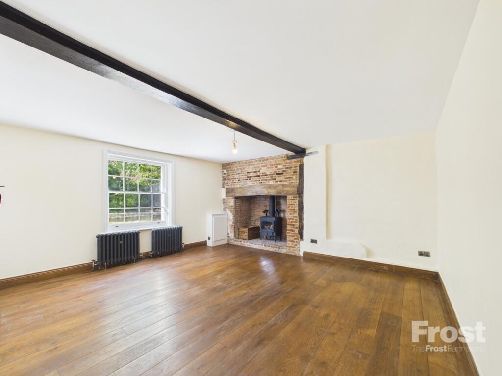 House in Slough, Burnham - View 2
