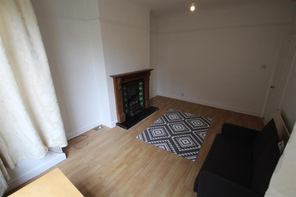 House in Leeds - View 3