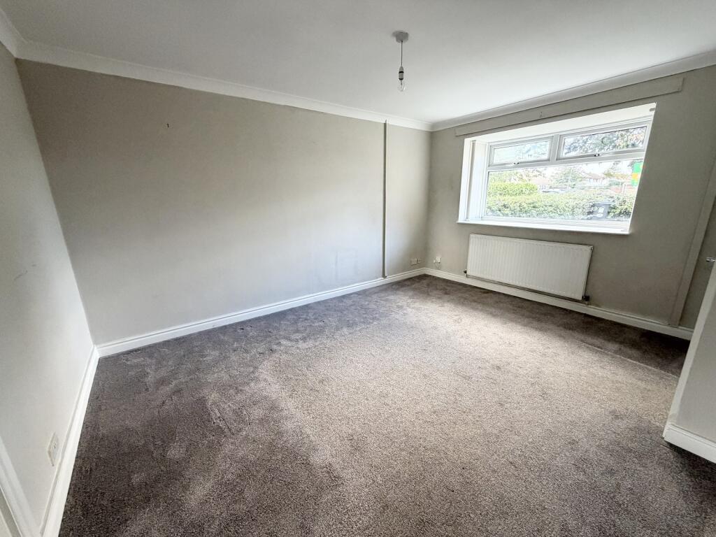 House in Newport - View 4