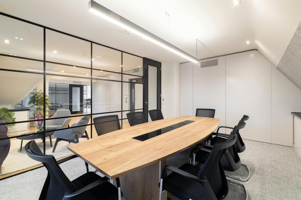 HiRes - 38 Threadneedle St-14.jpg